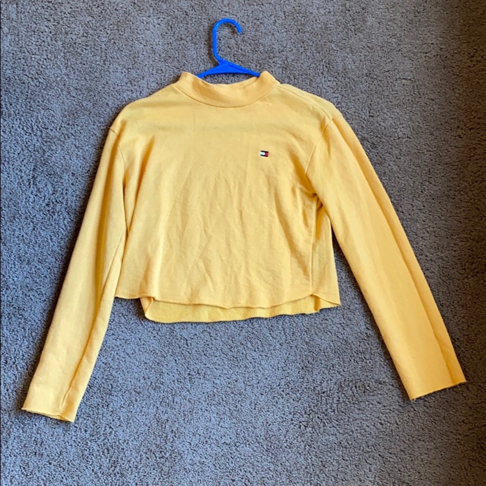 TOMMY HILFIGER MOCK NECK